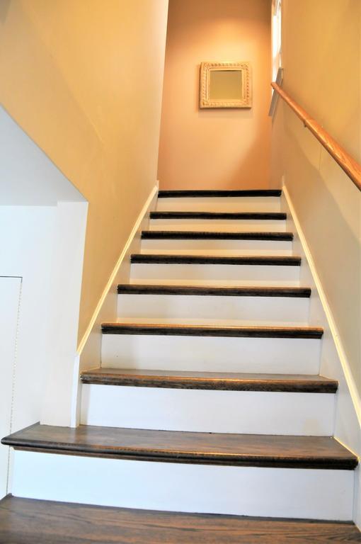 3 Bedroom Spacious Home In Ideal Location W Free Parking Back Yard Pets Welcome Chicago Exteriör bild